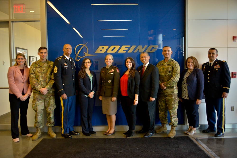 Army Reserve Aviation commander speaks at women in leadership event