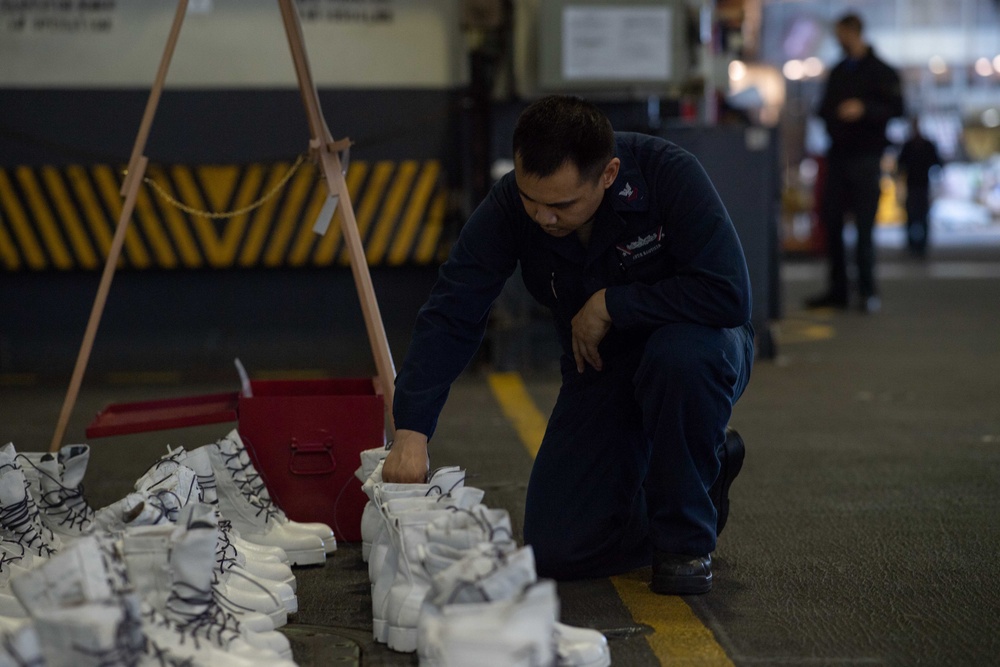 U.S. Sailor pays respects