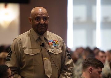 Learning from the Old Breed: Sgt. Maj. John Canley visits III MEF