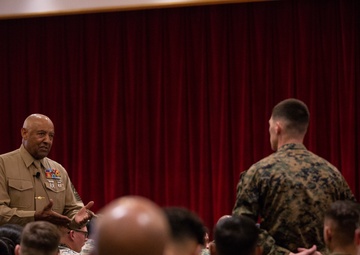 Learning from the Old Breed: Sgt. Maj. John Canley visits III MEF