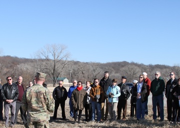 City of Parkville, Mo. holds groundbreaking for Parkville Bottoms Project
