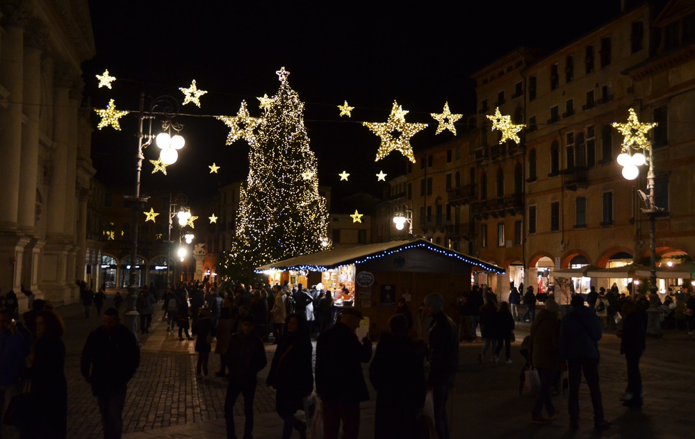 Out &amp; About: Christmas markets in Italy - 2019