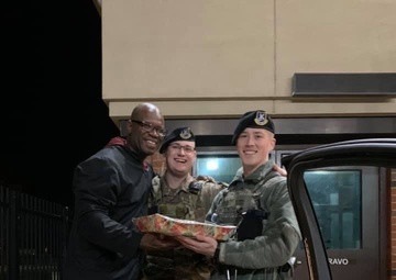 Scott AFB performs 3,500 acts of kindness from #GivingTuesdayMilitary campaign