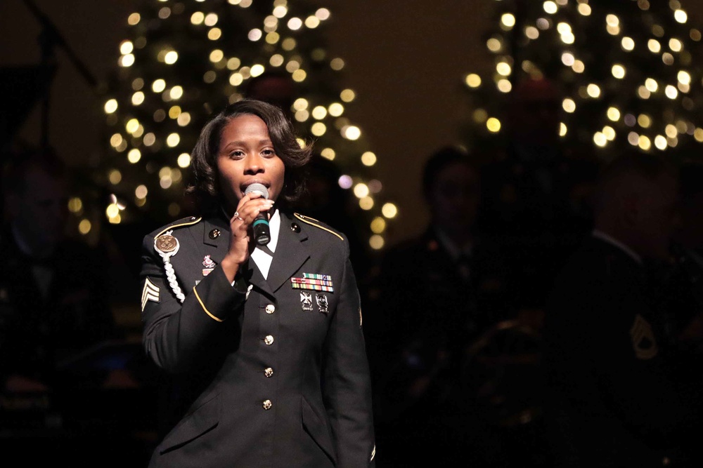 9th Army Band kicks off Holiday Spectacular