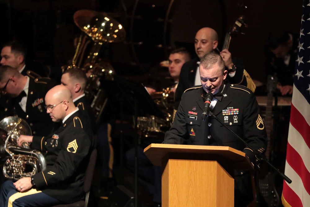 9th Army Band kicks off Holiday Spectacular