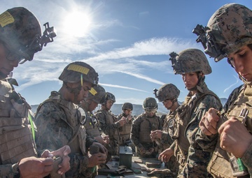 Charlie Company 3-20 conducts live-fire IAR range