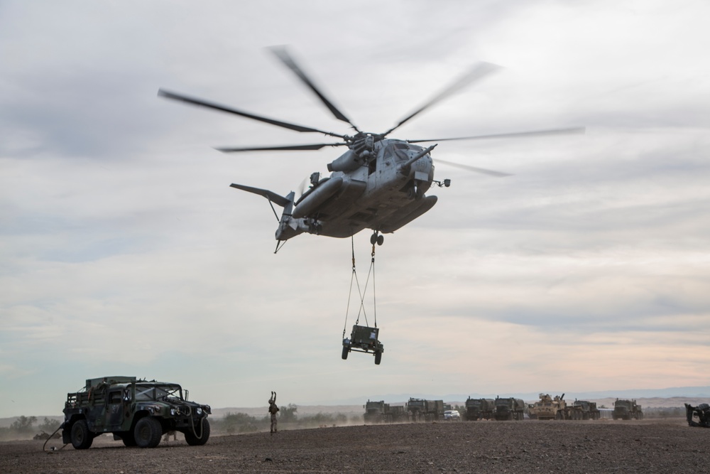 3rd MAW Conducts External Lifts