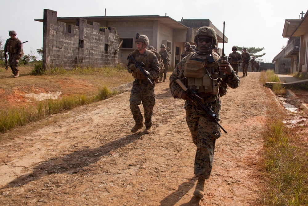 BLT 1/5 conducts simulated TRAP on Okinawa