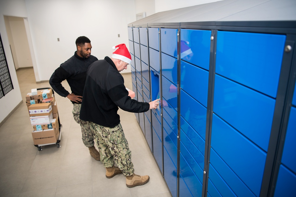 NAVSTA Rota Holiday Mail Sorting