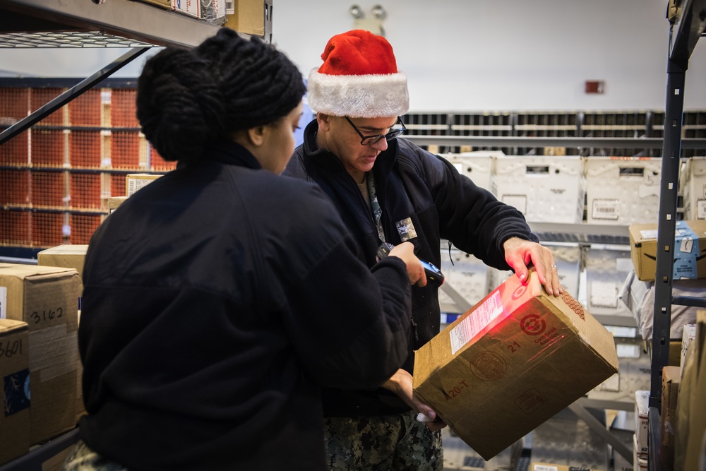 NAVSTA Rota Holiday Mail Sorting