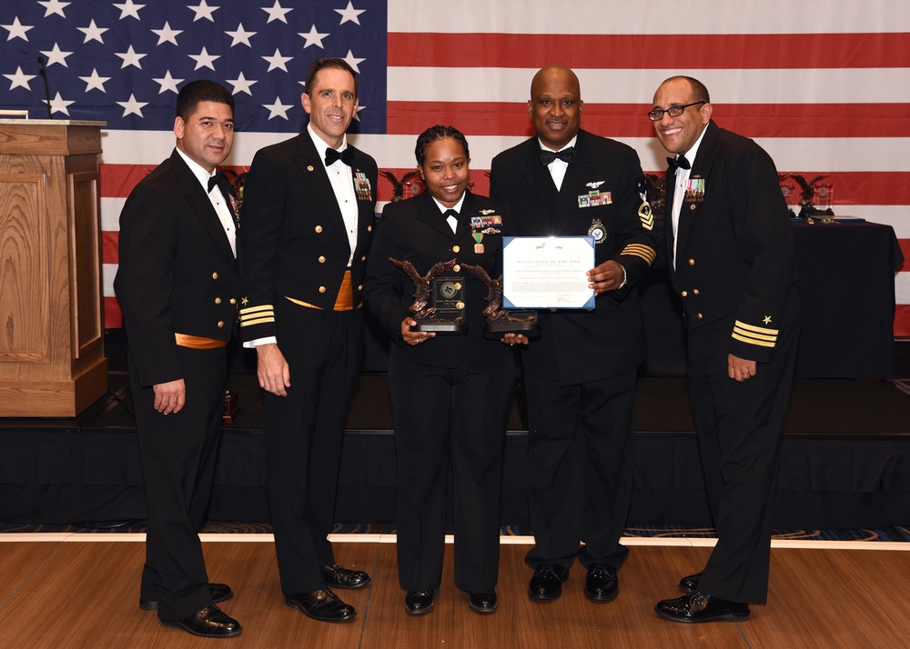 Texas Sailor recognized for Meritorious Service in Navy Recruiting District San Antonio