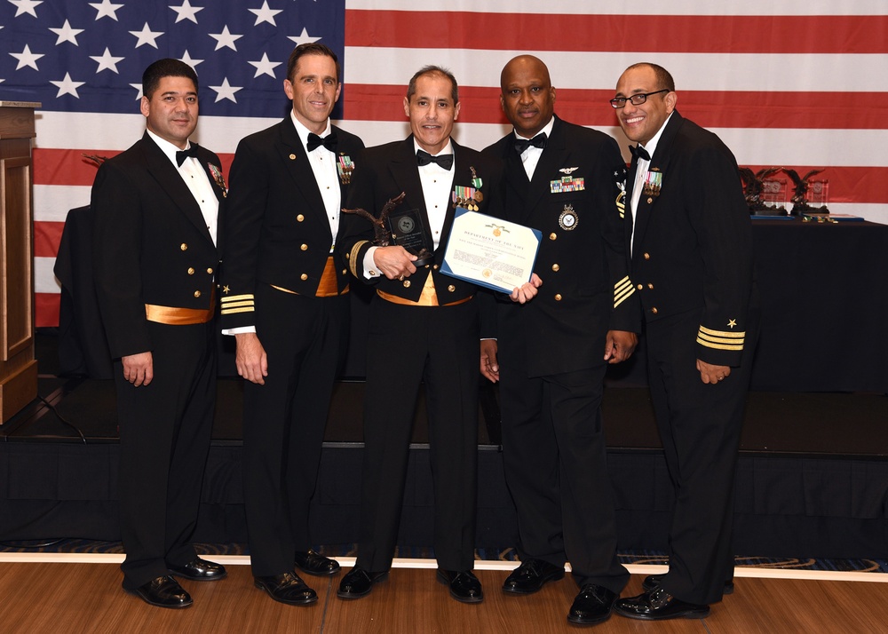 Texas Sailor recognized for Superior Service in Navy Recruiting District San Antonio