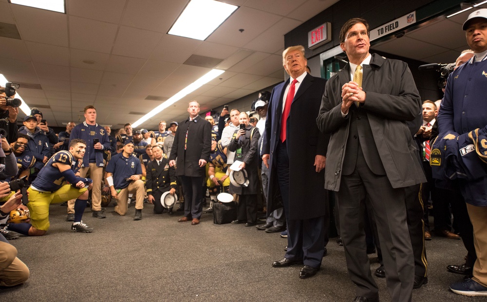 Army Navy 2019: President Trump Meets USNA Football Team