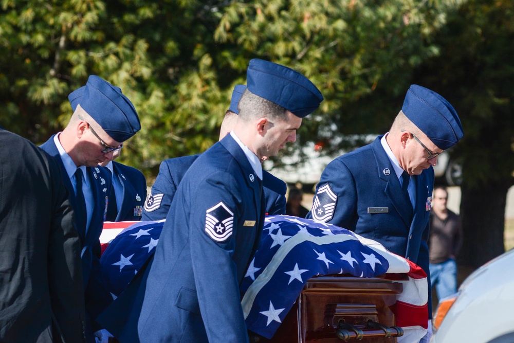 The 139th Airlift Wing honors the memory of a WWII veteran from Missouri