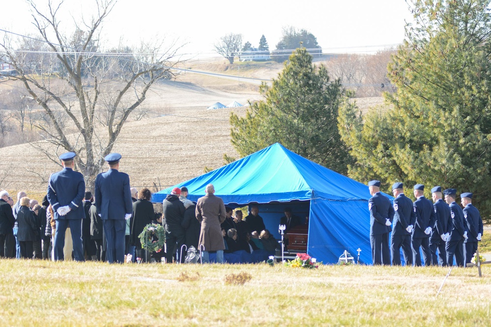 The 139th Airlift Wing honors the memory of a WWII veteran from Missouri