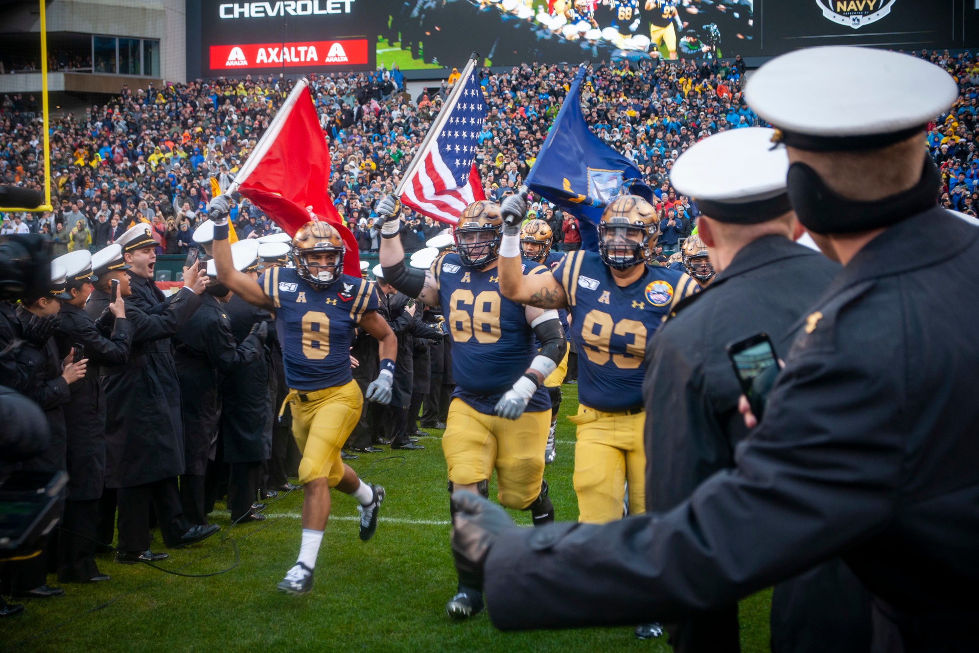 DVIDS - Images - Navy beats Army in 120th matchup [Image 27 of 30]