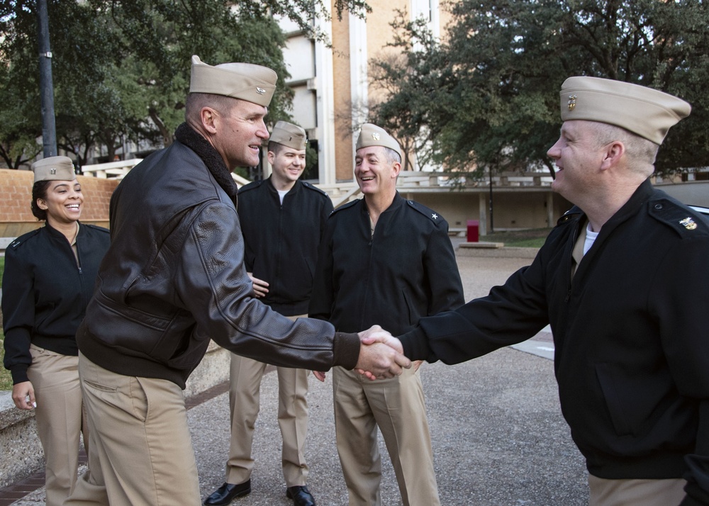 NSTC Commander Visits University of Texas NROTC