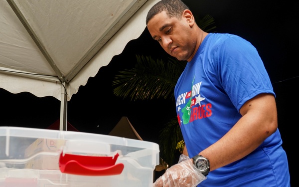 CSS-15 Sailors Serve Up Fresh Fruit to 5K Runners
