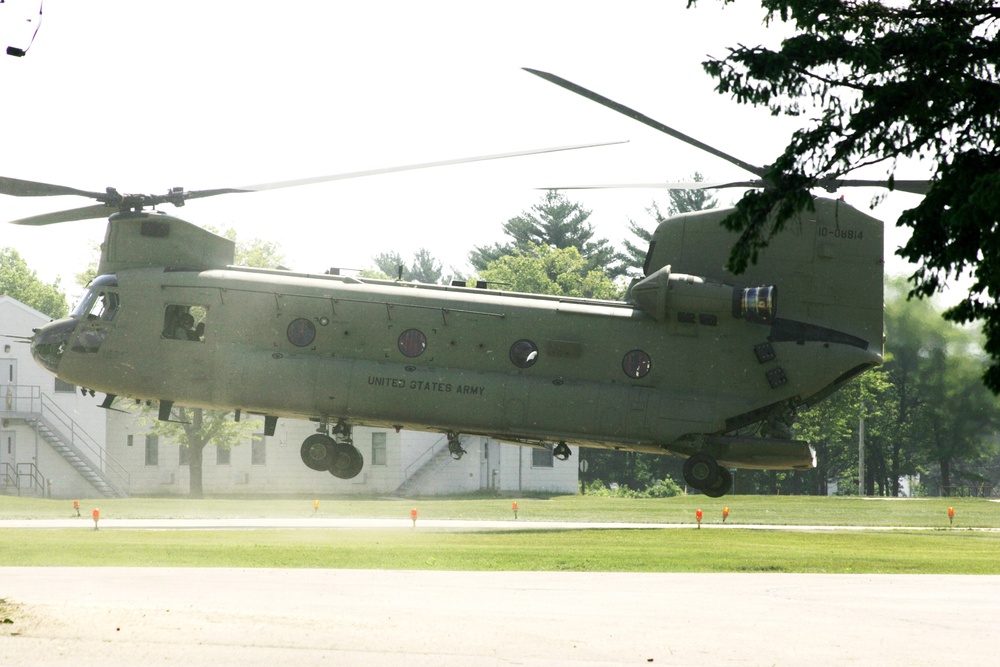 2016 Chinook Helicopter Operations at Fort McCoy