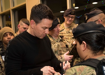 Wahlberg brothers visit Ramstein, thank troops