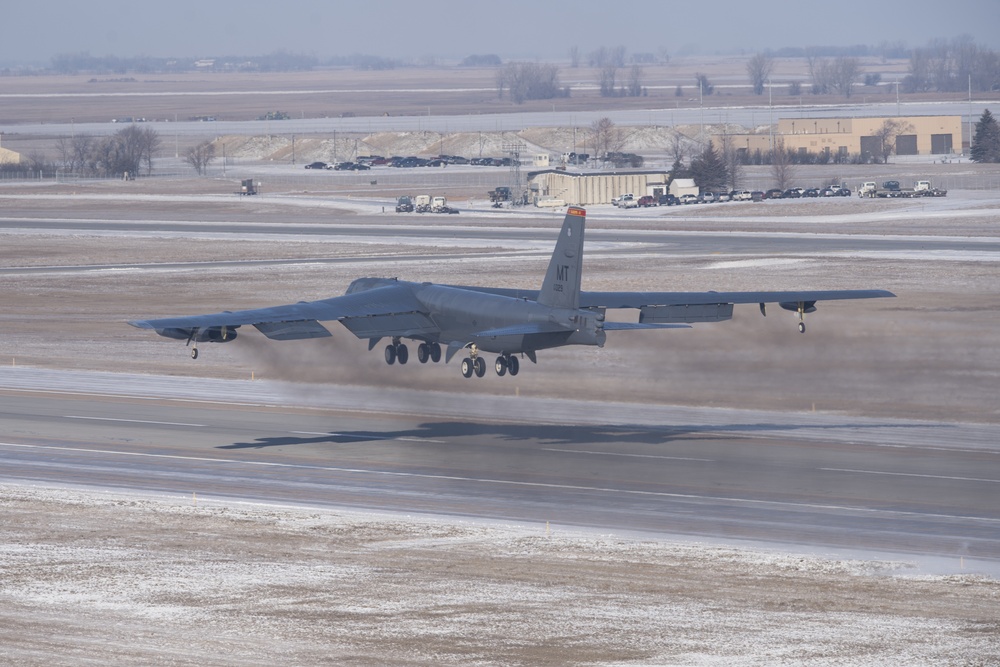 B-52 Takeoff