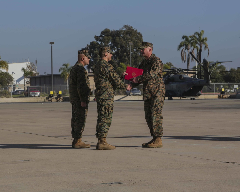 Marine Heavy Helicopter Squadron 462 Change of Command Ceremony