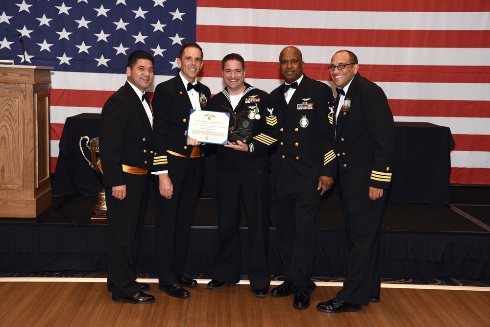 Texas Sailor earn Honors at Navy Recruiting District San Antonio