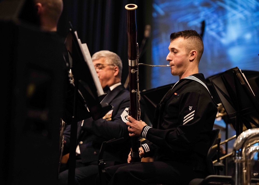 Navy Band Northeast Holiday Concert