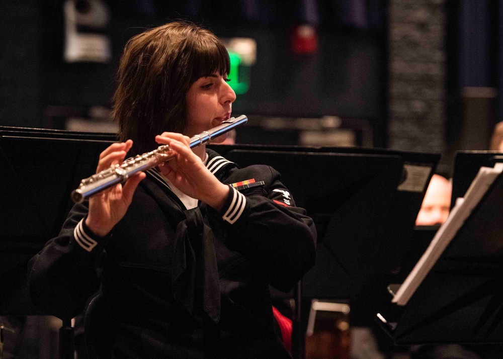 Navy Band Northeast Holiday Concert