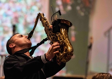 Navy Band Northeast Holiday Concert