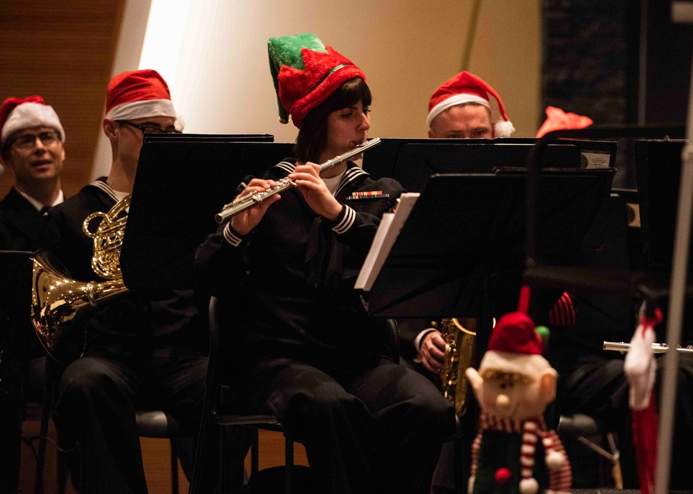 Navy Band Northeast Holiday Concert