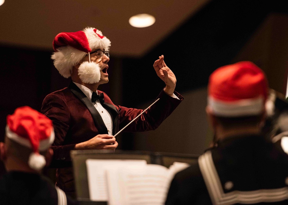 Navy Band Northeast Holiday Concert