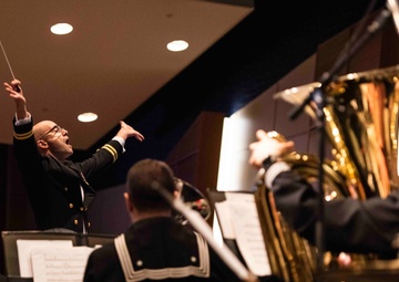 Navy Band Northeast Holiday Concert