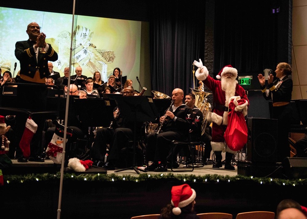 Navy Band Northeast Holiday Concert