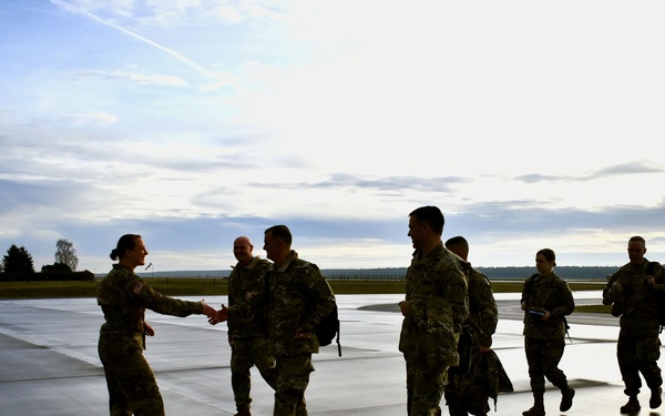 Lt. Gen. Charles Flynn visits Powidz base camp, Poland