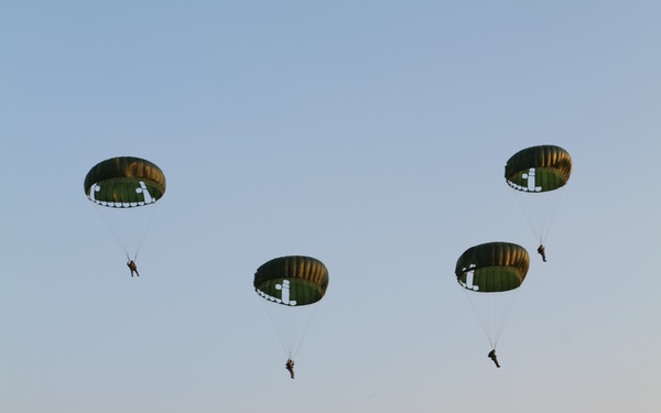 Static line training