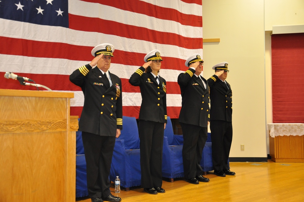 Naval Beach Unit 7 Changes Command in Sasebo, Japan