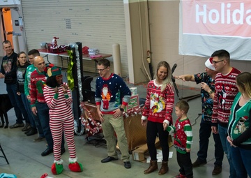 XVIII Airborne Corps celebrates holiday season