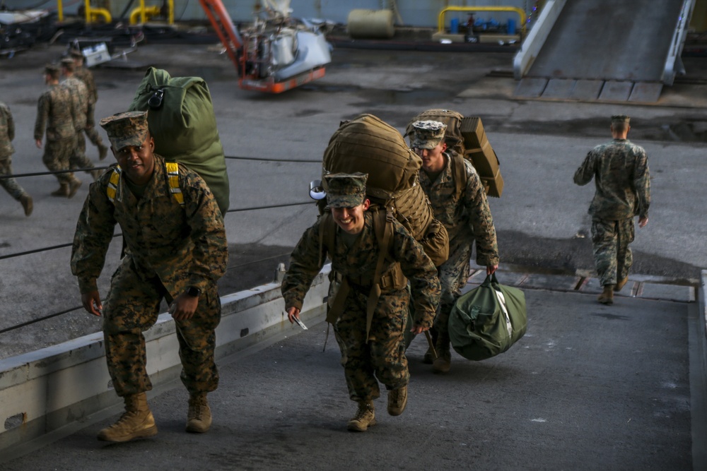 DVIDS Images 26th MEU Heads Out For Deployment [Image 4 of 7]