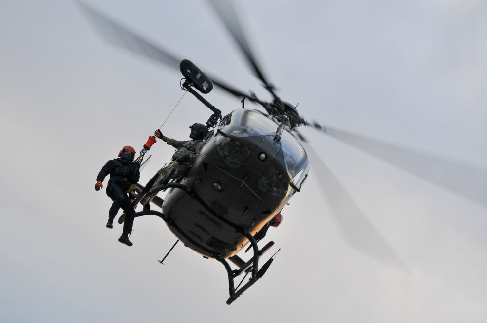 South Carolina Helicopter Aquatic Team conducts quarterly training