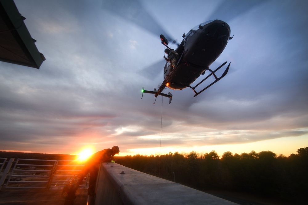 South Carolina Helicopter Aquatic Team conducts quarterly training