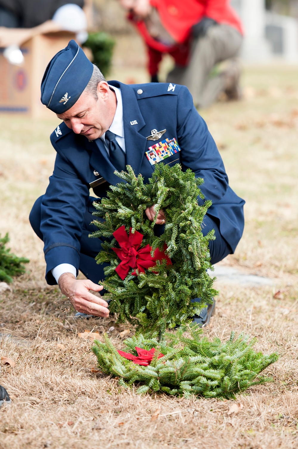 180FW Commander Participates in 2019 Wreaths Across America Ceremony