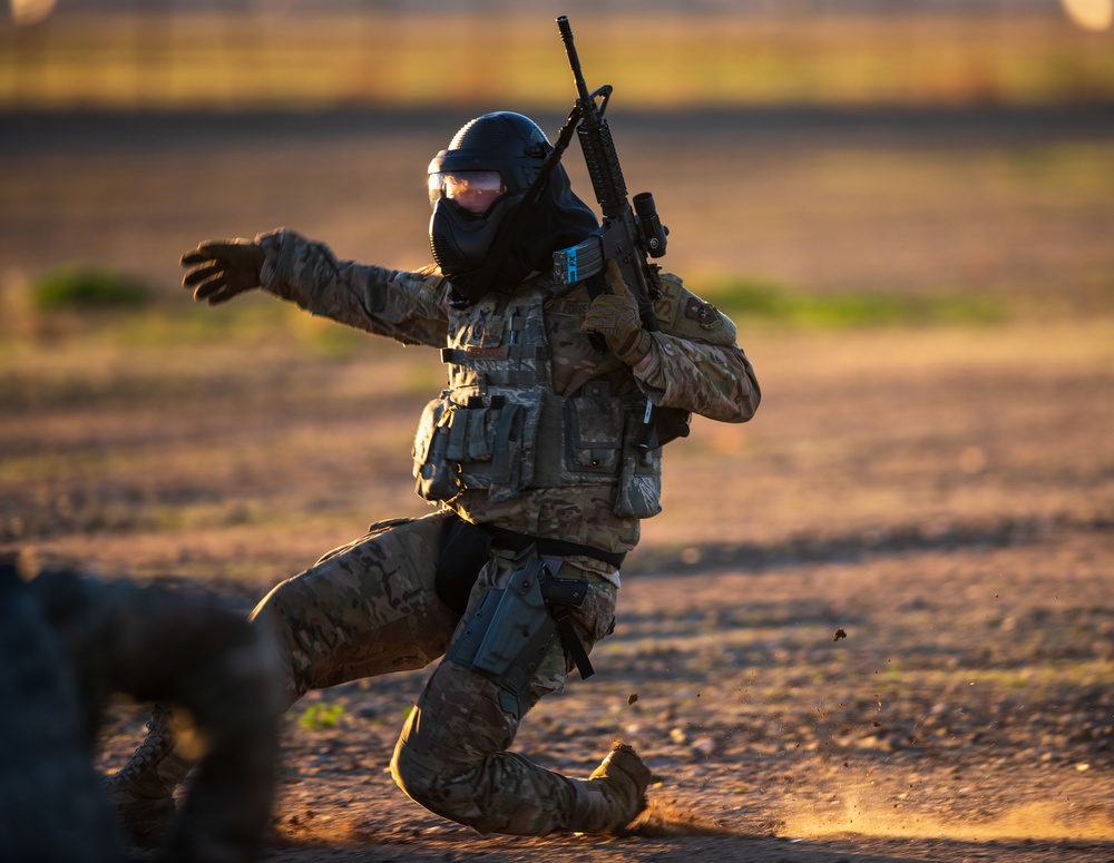 Shoot, Move, Communicate