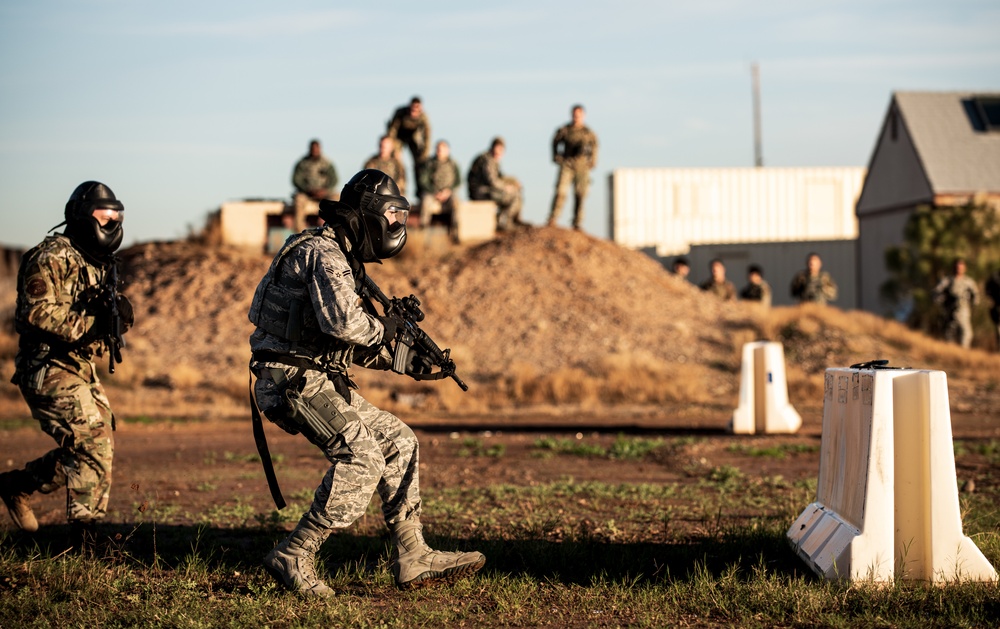Shoot, Move, Communicate