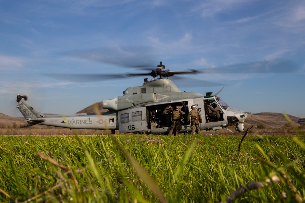 U.S. Marines complete HRST masters course