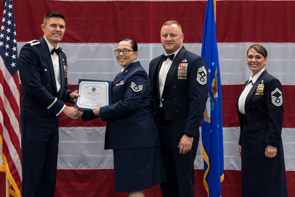 ALS Class 20-1 graduation