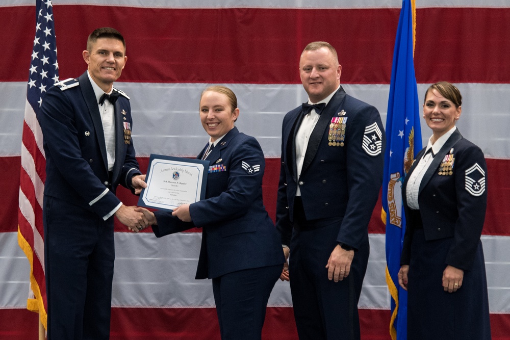 ALS Class 20-1 graduation