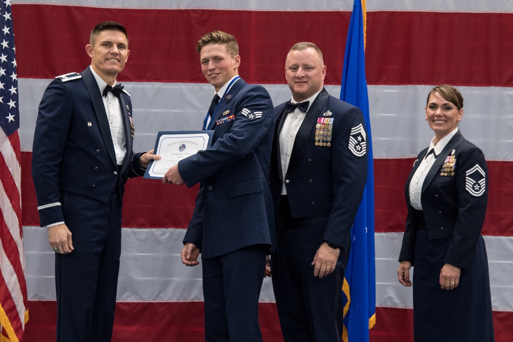 ALS Class 20-1 graduation