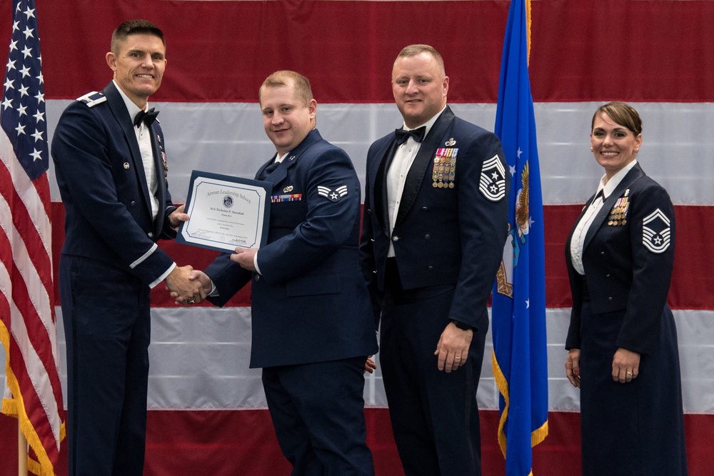ALS Class 20-1 graduation