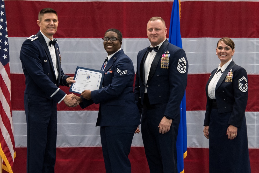 ALS Class 20-1 graduation